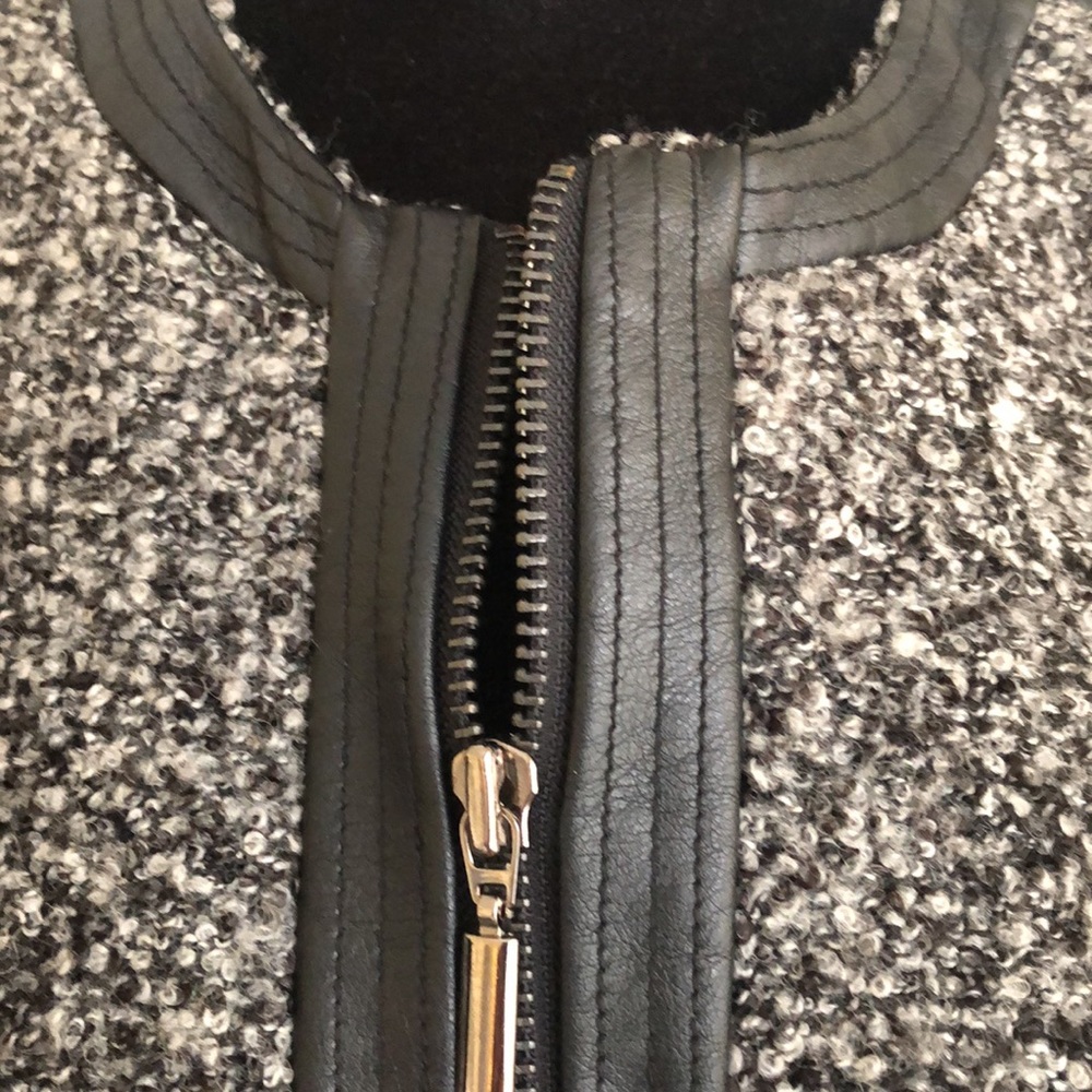 Jacket - Picture 2 of 6